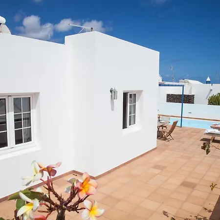 Villa Lagomar Private Pool And Sea Views Arrieta Lanzarote